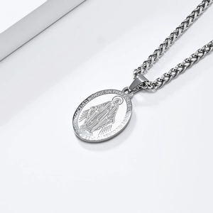 Collana con Medaglia Arcangelo Ovale con Catena a Spiga e Incisione Religiosa per Uomo e Donna