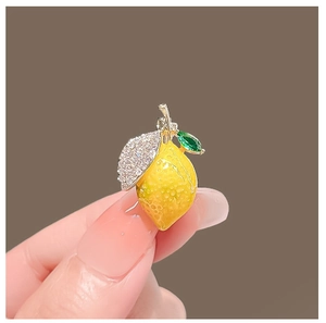 Broche Citron Jaune Mignonne en Émail pour Femme Alliage de Zinc Strass Forme de Fruit Épingle de Sûreté Accessoires Vêtements