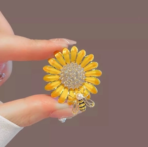 Broche tournesol exquise en émail avec abeille dorée et zircons étincelants