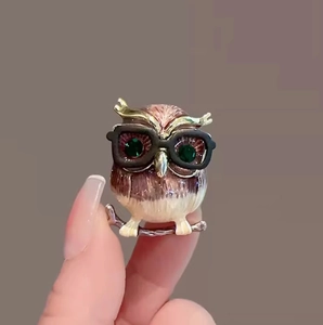 Broche Hibou Vintage Avec Lunettes Alliage Émail Animal Épingle Pour Femmes Yeux Verts Strass Épingle de Revers Bijoux