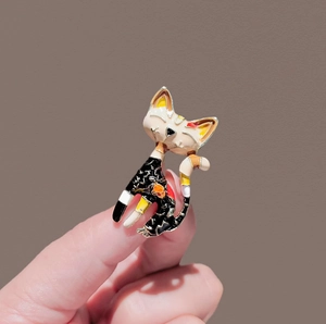 Handcrafted enamel cat brooch pin featuring vintage Japanese lucky cat style with gold plating