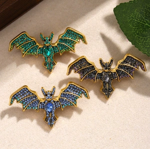 Vintage Gothic Fledermaus Form Legierung Strass Brosche Für Damen Herren Halloween Party Schmuck Zubehör Schalnadel