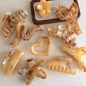 Women Large Amber Marble Hair Claw Clips Plastic Tortoiseshell Pattern Hair Clips Vintage Heart Flower Tulip Nonslip Strong Hold Hair Accessories