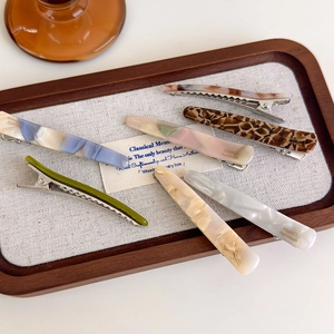 Set de 7 barrettes en acétate élégantes avec motifs vintage marbrés et écaille de tortue