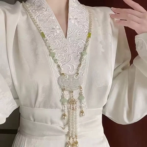 Elegant Chinese pearl necklace with white ruyi lock pendant and silk tassels for Hanfu