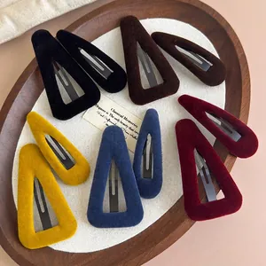 Barrettes à Cheveux en Velours Vintage Triangle Géométrique Goutte Clips BB Floqués Elégant Epingles à Cheveux pour Femmes