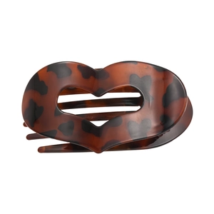 Elegant heart-shaped tortoiseshell hair claw clip for women made of premium PC material