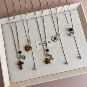 Tiger eye stone necklace set with heart flower pendants and silver adjustable chain