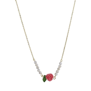 French style pearl choker necklace featuring pink resin rose and elegant gold chain