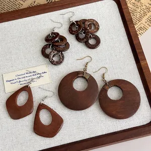 Vintage Boheme Holz Ohrhänger Für Damen Nische Design Hohle Geometrische Runde Holz Ohrringe Mit Edelstahl Stift Ethno Schmuck