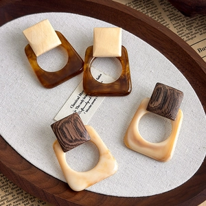 French vintage square resin and wood geometric earrings with minimalist aesthetic style