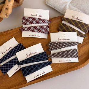 Handmade plaid fabric BB hair clips set with triangular checkered patterns for women