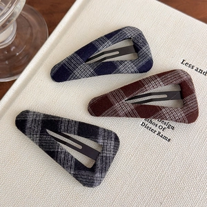 Three-piece set of retro plaid triangle hair clips in navy blue, brown and grey