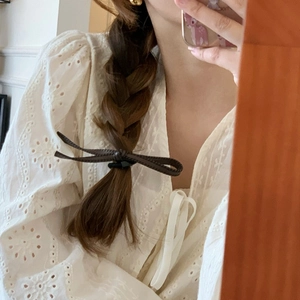 Chouchous Nœud Papillon en Cuir PU Rétro Français Marron Noir Minimaliste Élastiques Porte-Queue de Cheval pour Femmes