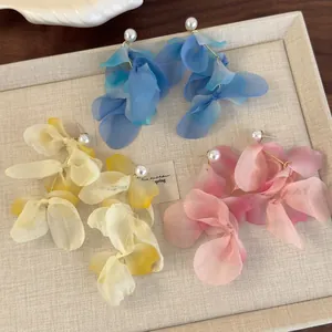 French Style Chiffon Flower Drop Earrings With Faux Artificial Pearl Elegant Vacation Floral Tassel Earrings For Women Party Jewelry