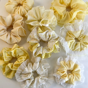 Lot de chouchous jaunes à motifs floraux et carreaux en satin et dentelle doux