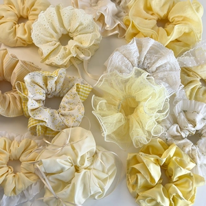 Lot de chouchous jaunes à fleurs et carreaux en dentelle, organza et satin