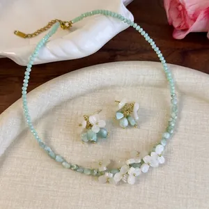 Collier Perlé Vert Menthe Style Français Et Boucles d'Oreilles Clous Fleur Alliage Résine Coquillage Bijoux Pour Femmes