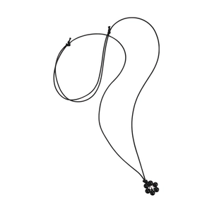 Minimalistische lange schwarze Halskette mit einem schwarz-silbernen Perlenblumenanhänger