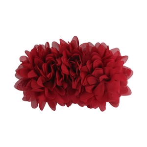 Pince à cheveux élégante en mousseline bordeaux avec fleurs multicouches pour femmes