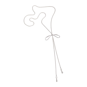 Collier nœud argenté minimaliste avec chaîne serpent réglable et pendentifs en goutte d'eau