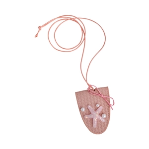Pendentif étoile de mer rose avec perles et nœud pour style vacances à la mer et plage