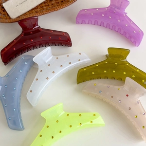 Pinzas de pelo de acrílico traslúcido con pedrería en varios colores de verano