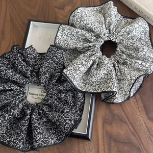 Nouveau Style Chinois Chouchous en Tissu Floral Surdimensionnés Rétro Français Élastiques à Cheveux Femme Accessoires