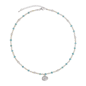 Boho-Perlenkette in Blau mit Perlmuttanhänger und verstellbarer Verlängerungskette