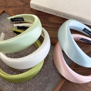Elegant 4cm wide satin padded headband set in assorted pastel colors for high top look