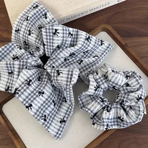 Chouchou Vintage à Carreaux Grand Nœud Bleu Blanc Tissu Bandeau Cheveux Style Doux Femme Accessoires Cheveux