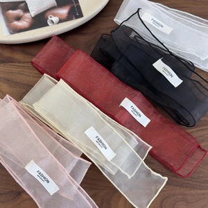 Lot de rubans à cheveux en organza transparent en cinq couleurs sur bois élégant