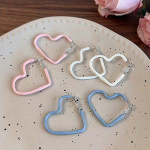 Elegant wavy heart-shaped hoop earrings in pastel cream pink white and blue alloy colors