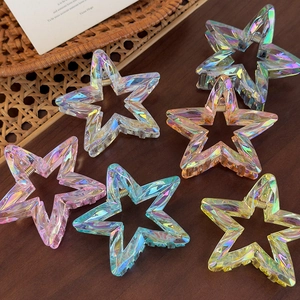 Set of holographic star-shaped acrylic hair claws with iridescent finish for women