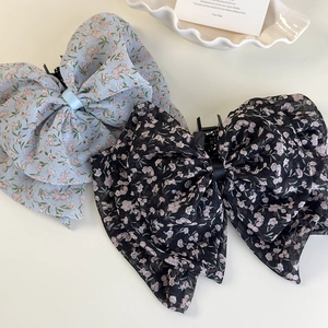 Haarklammer mit Blumenmuster und Chiffon-Schleife in Blau und Schwarz für Pferdeschwänze