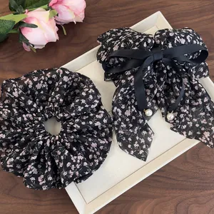 Pince à Cheveux Rétro Français Nœud Floral Avec Ruban de Satin à Longues Lanières Pendentif Künstliche Perle Accessoire Cheveux Chiffon pour Femmes