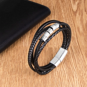 Bracelet multicouche en cuir tressé pour homme avec fermoir magnétique argenté