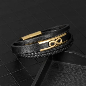 Bracelet multicouche en cuir noir pour homme avec plaque dorée symbole de l'infini