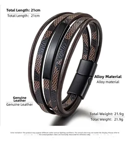 Detailsicht des mehrlagigen braunen Lederarmbands mit Schachbrettmuster und Magnetverschluss