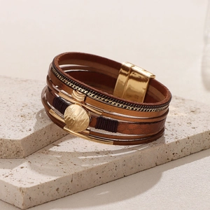 Multi Layer Leather Wrap Bracelet For Women Magnetic Buckle Vintage Bohemian Gold Alloy Retro Fashion Jewelry Hand Bangle