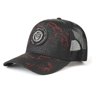 Fashionable leopard head mesh baseball cap with red snakeskin pattern and black net