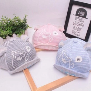 Berretti da baseball a righe per neonati in grigio, rosa e blu con orecchie d'orso