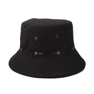 Chapeau bob noir classique avec ruban à texte B5 SPIRIT blanc et œillets métalliques