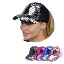 Casquette de baseball pailletée pour femme avec filet et trou pour queue de cheval