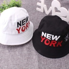 Detailed embroidery of Statue of Liberty and New York print on cotton bucket hat