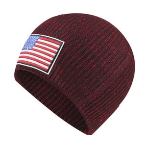 Knitted beanie with US flag patch in red and black marled yarn for outdoor skiing