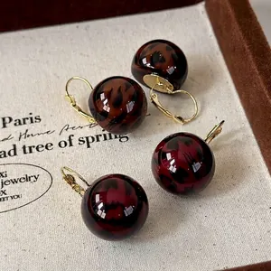 Vintage Leopard Print Ball Drop Earrings Resin Spherical Dangle With Gold Alloy Leverback Hook For Women Fashion Jewelry
