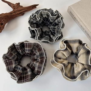 Set of 3 vintage plaid cotton scrunchies with pleated lace edges for women's hairstyles