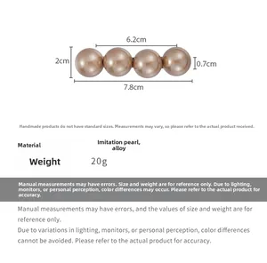 Vue détaillée de grandes perles brillantes sur barrette à ressort avec dimensions précises