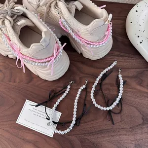 Chaîne de Décoration de Chaussures Balletcore Nœud en Ruban Künstliche Perle Breloques Élégantes pour Baskets Bottes Talons Femme Accessoires